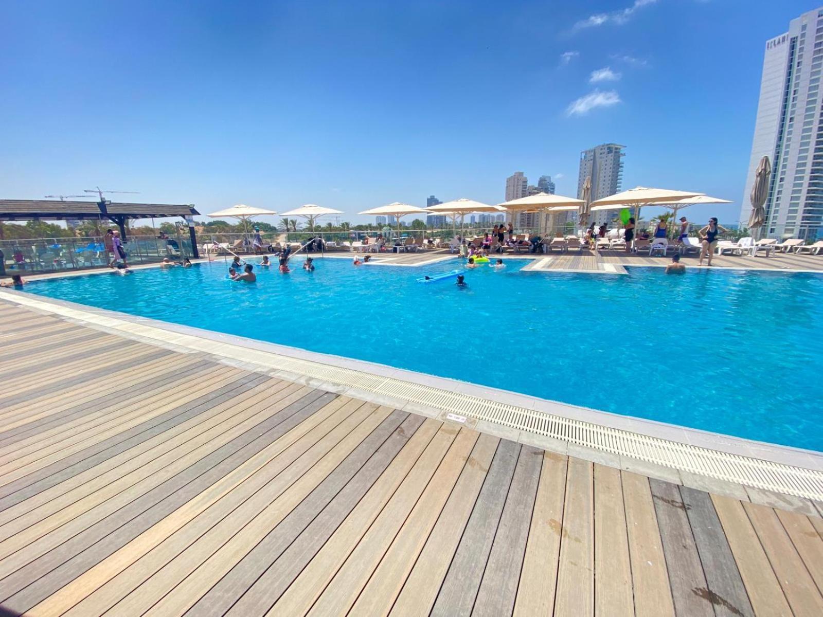 Neve David Hotel Netanya Exteriör bild